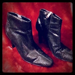Colin Stuart booties, Black - LAST CALL!!